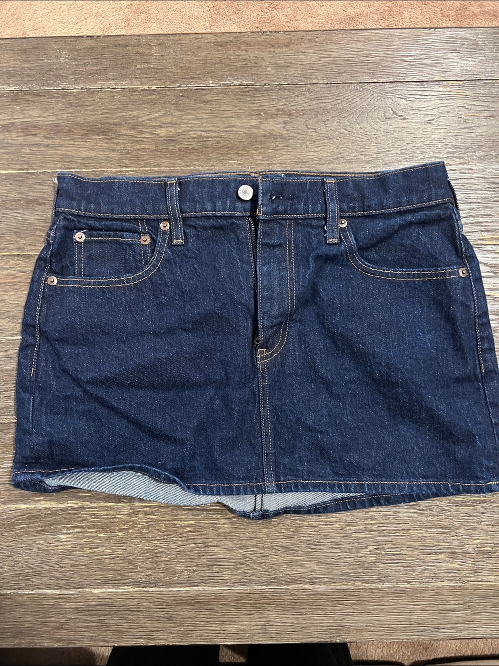 Abercrombie dark denim jean skirt size 28